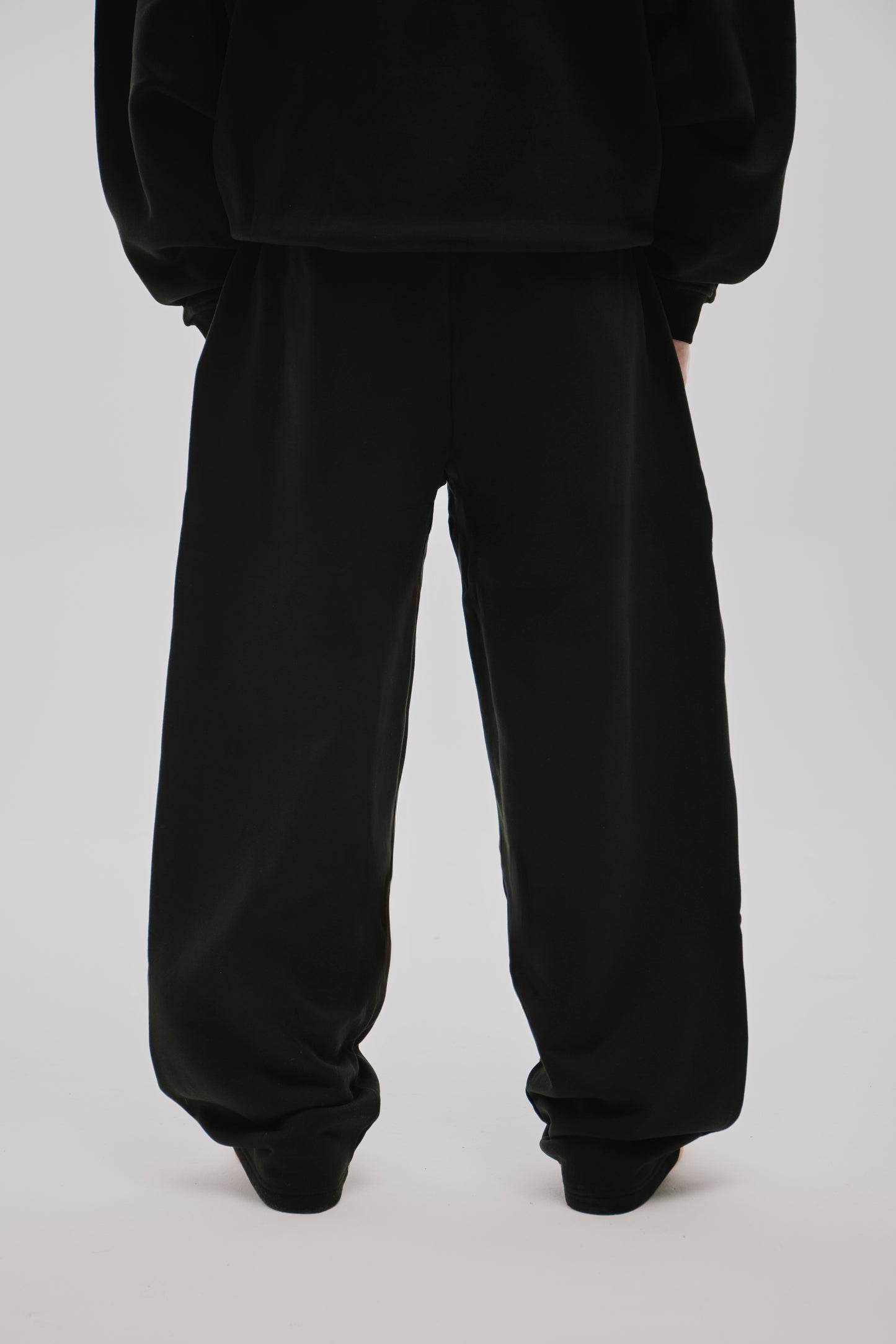 EVERYDAY SWEATPANTS STRAIGHT LEG