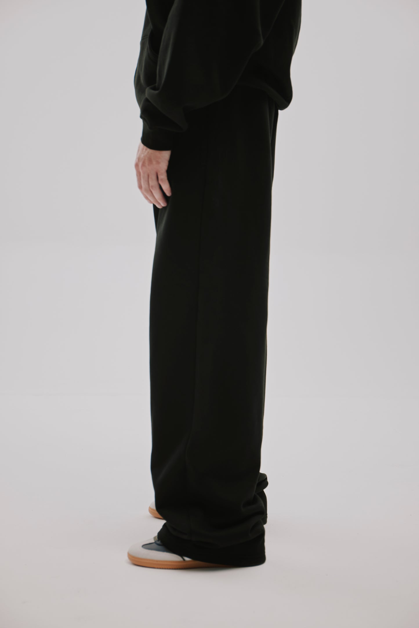 EVERYDAY SWEATPANTS STRAIGHT LEG
