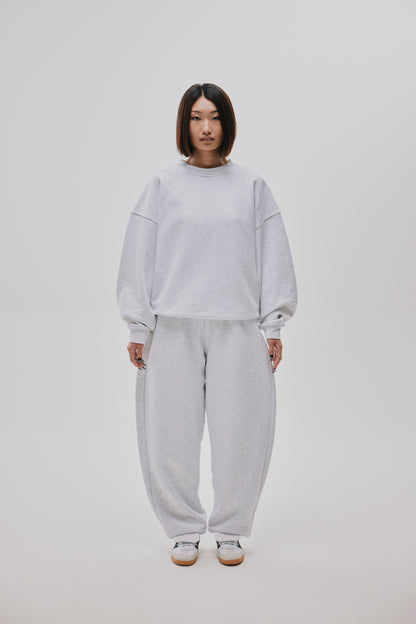 EVERYDAY SWEATSHIRT