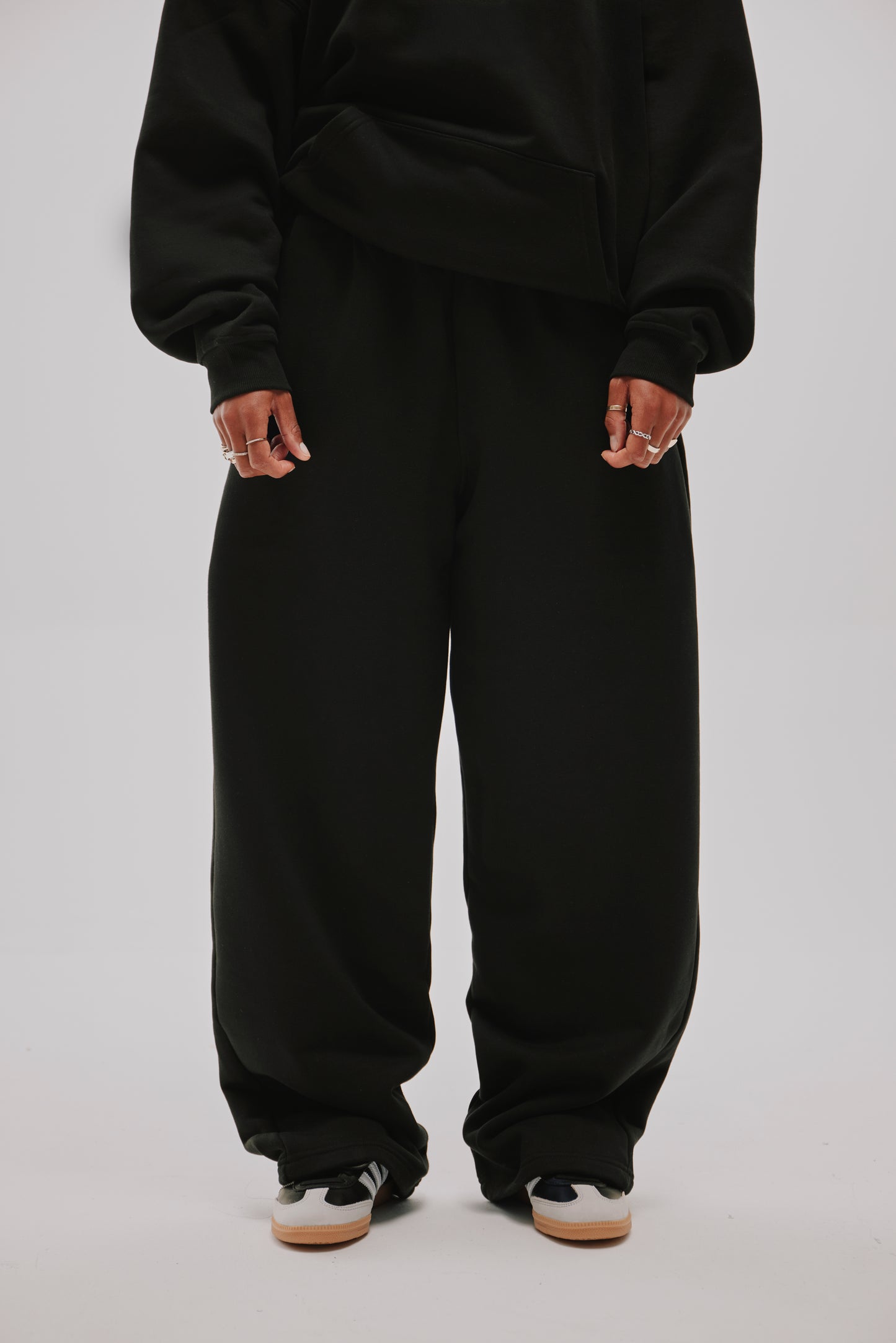 EVERYDAY SWEATPANTS STRAIGHT LEG